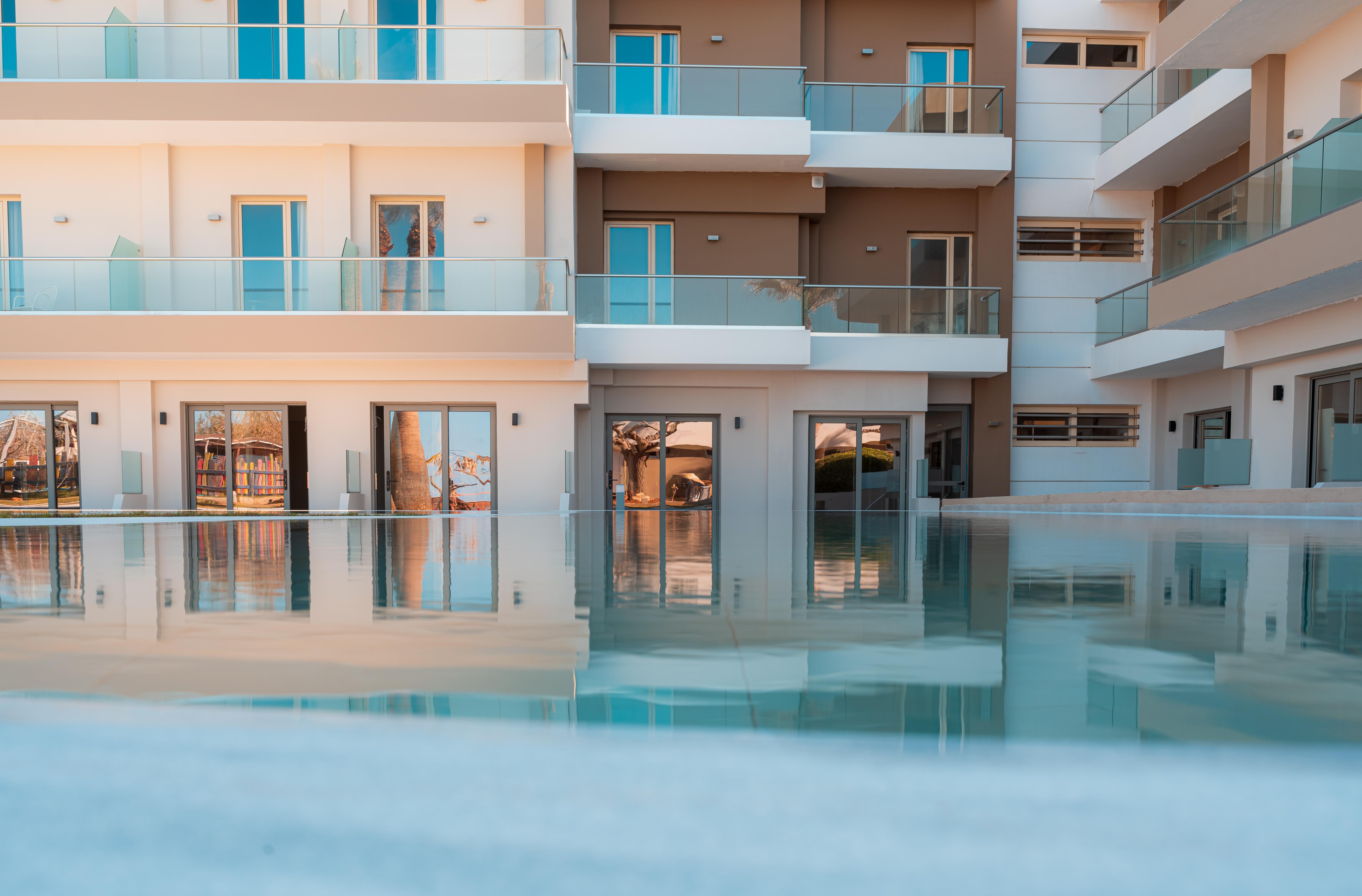 Hotel Bay & 4*