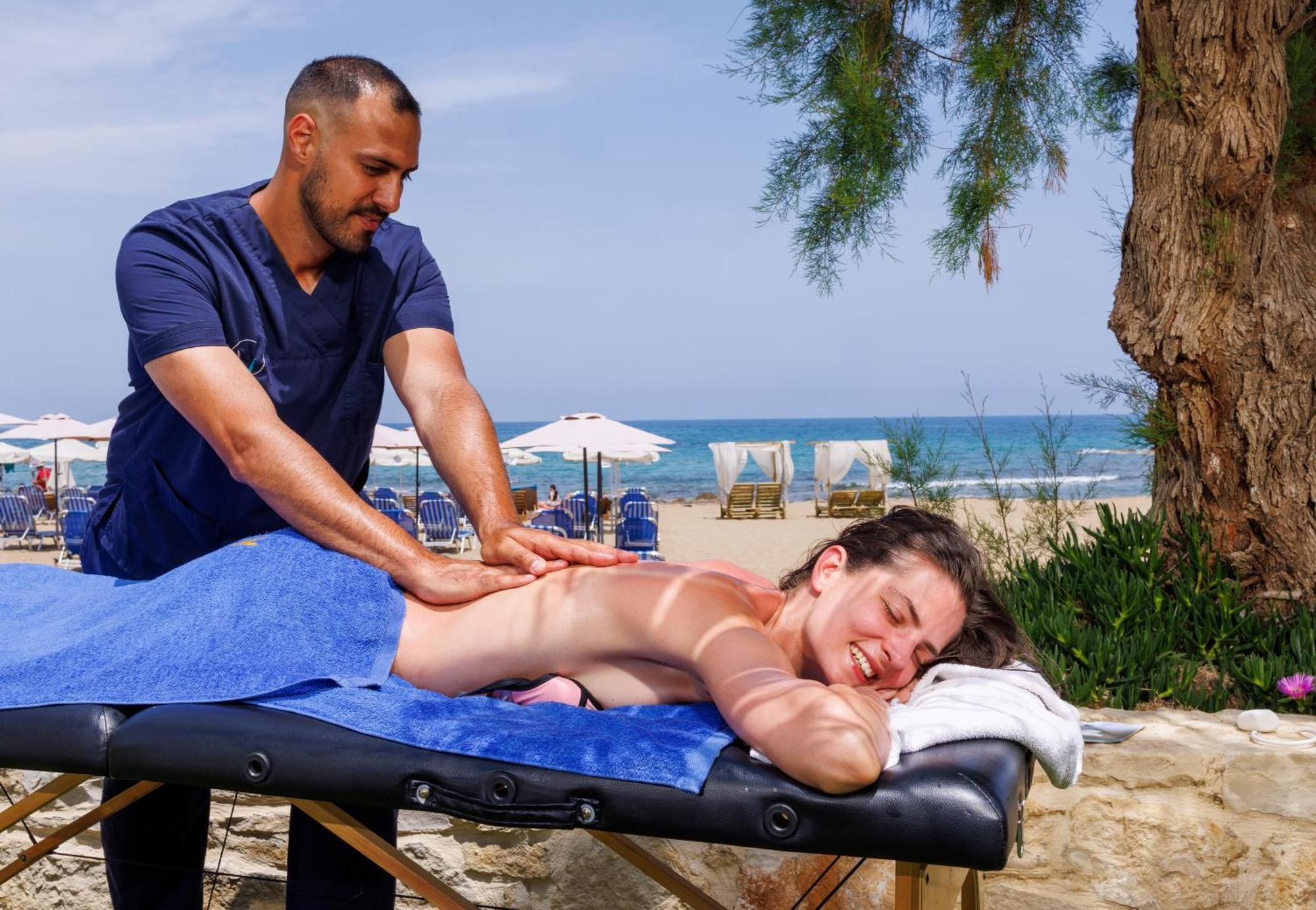 Bay & 4* Malia