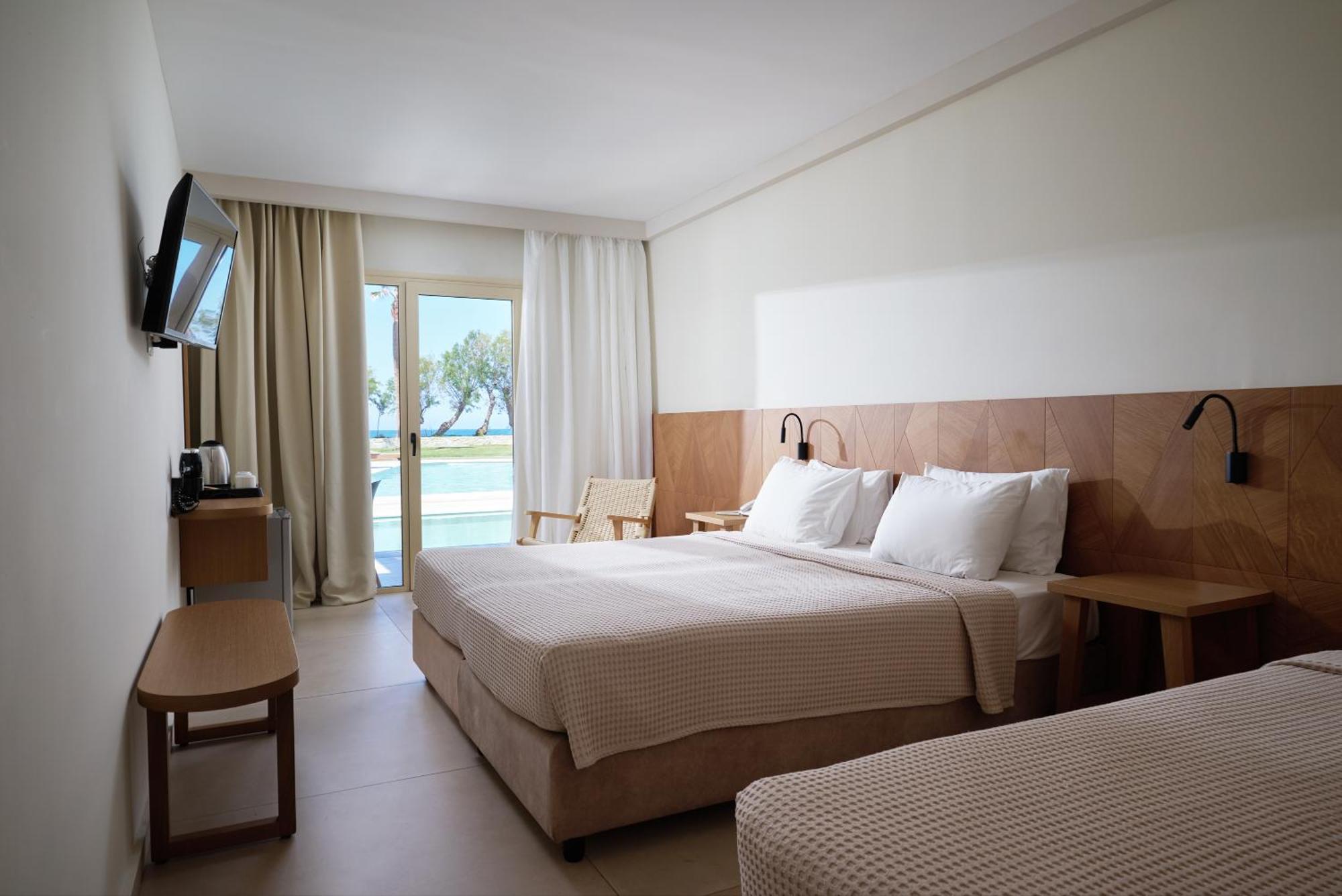 Hotel Bay & Malia