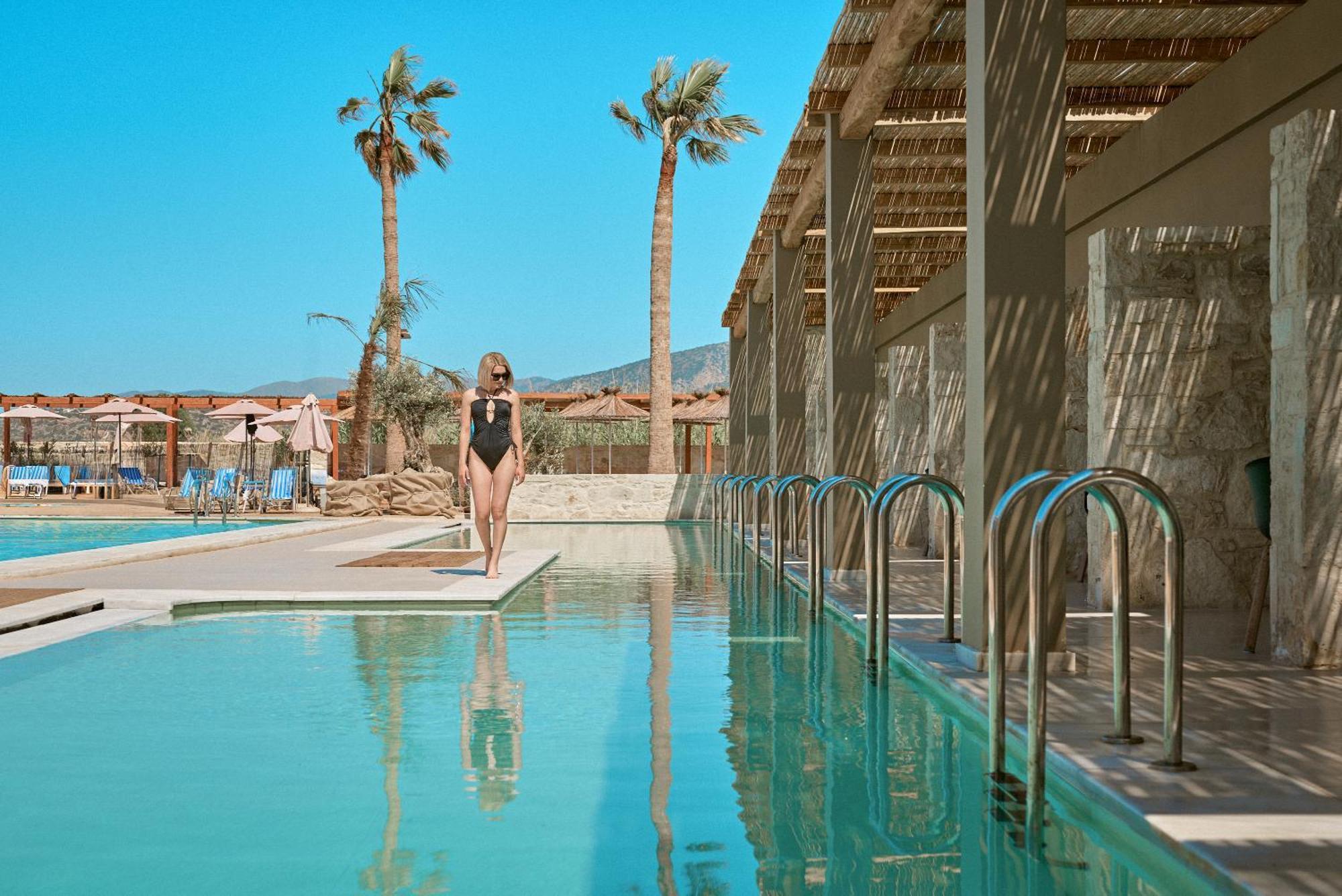Hotel Bay & Malia